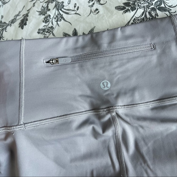 LULULEMON women tight limited edition size 4 - Picture 6 of 10